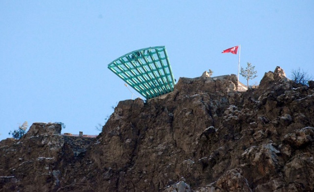 Torul Kalesi Cam Seyir Terası Ramazan’da da ilgi odağı 9