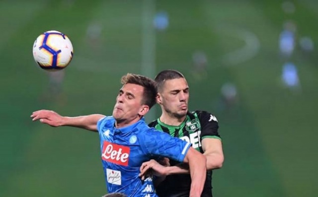 Milli futbolcu dünya devinde! 3