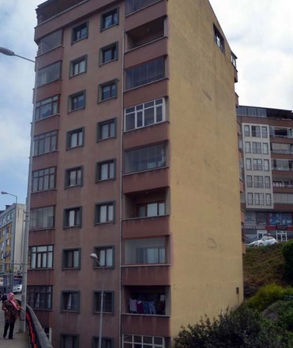 Türkiye’de böyle seçim görülmedi, 13 oy ile 1 yıllığına muhtar seçildi 4