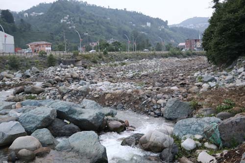Derenin yönü değiştirilince ölüme terk edildiler! 9