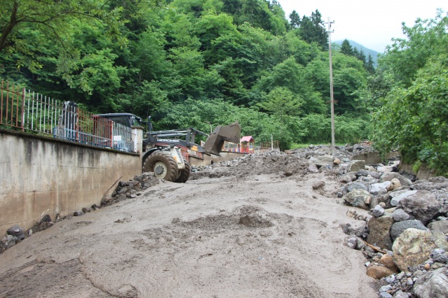 Trabzon’da o mahallesinde karneler dağıtılmadı! 13