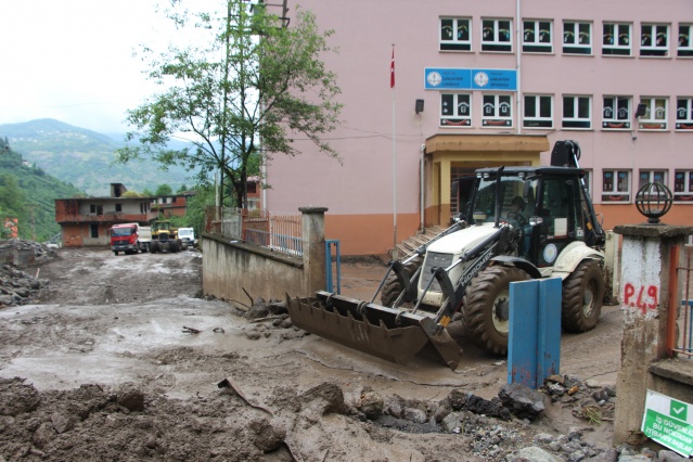 Trabzon’da o mahallesinde karneler dağıtılmadı! 7