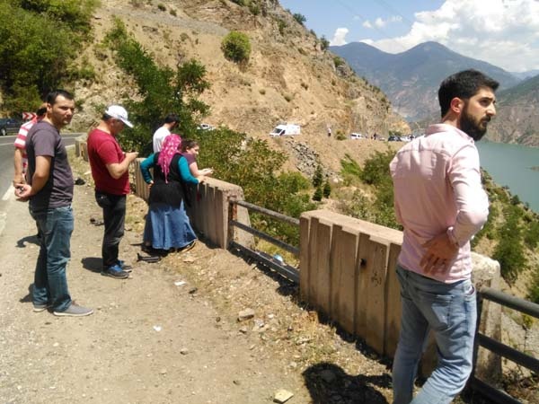 Yayla yolunda feci kaza - 1 ölü 8 yaralı 8