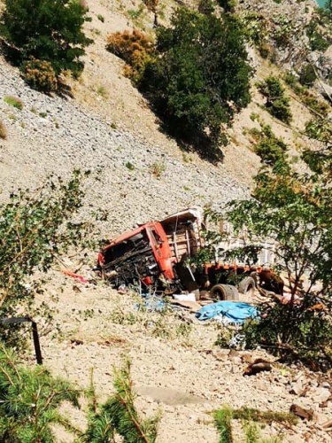 Yayla yolunda feci kaza - 1 ölü 8 yaralı 13