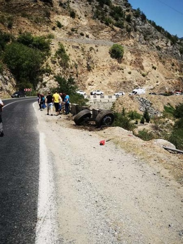 Yayla yolunda feci kaza - 1 ölü 8 yaralı 5