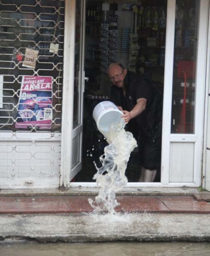 Giresun da sular altında 8