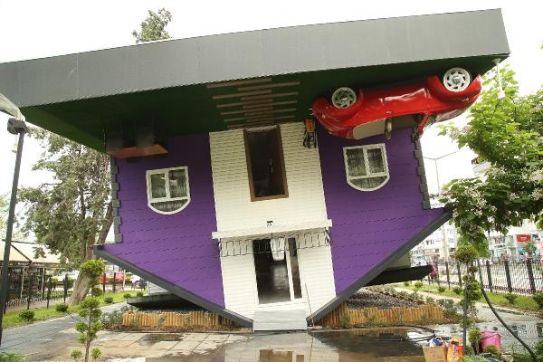 Bu evde bir terslik var 2