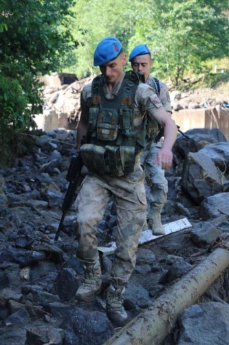 Araklı'da seferberlik var 12