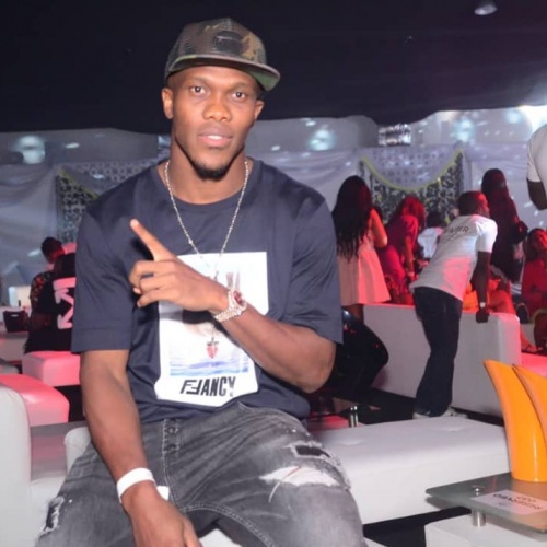 Trabzonsporlu futbolcular tatillerini bakın nerede geçiriyorlar? 2