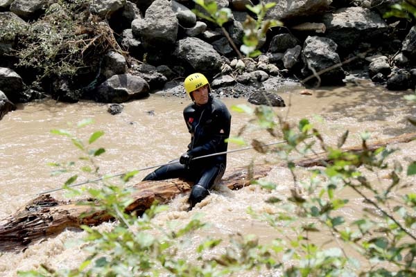 Araklı'da kayıp 3 kişi aranıyor 8