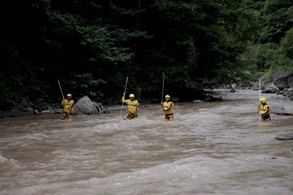 Araklı'da kayıp 3 kişi aranıyor 18