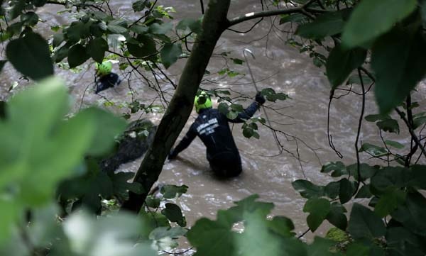 Araklı'da kayıp 3 kişi aranıyor 19
