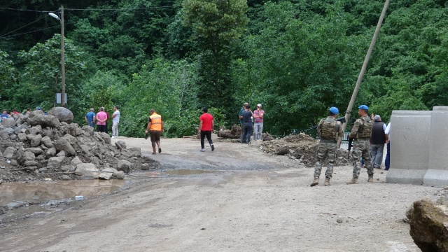 Araklı'da arama kurtarma çalışmalarında 5. gün 11