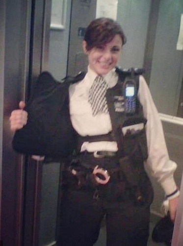 İngiltere'nin konuştuğu Türk Şermin Kentmen kimdir? 25