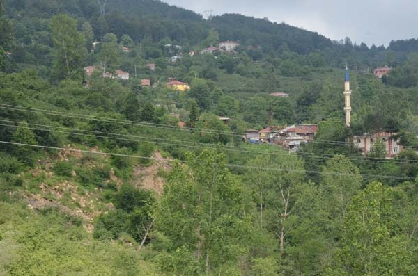 Ordu'daki heyelan bölgesinde bekleyiş sürüyor 7