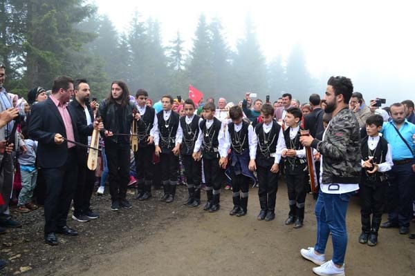 Trabzon'da yayla göçü başladı 8