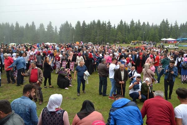 Trabzon'da yayla göçü başladı 10