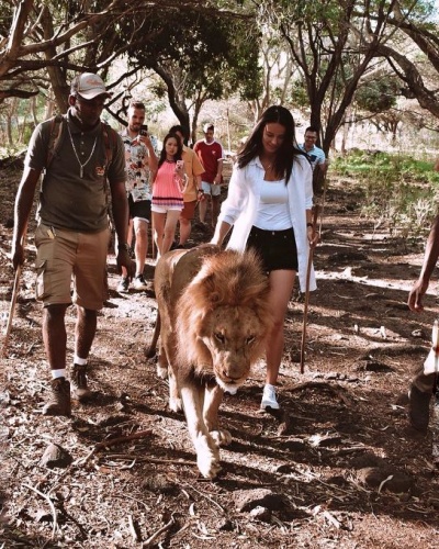 Novak ve sevgilisi tatilin keyfini sürüyor 13