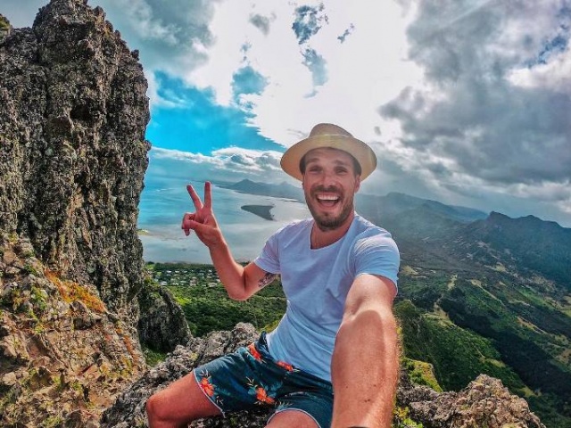 Novak ve sevgilisi tatilin keyfini sürüyor 14