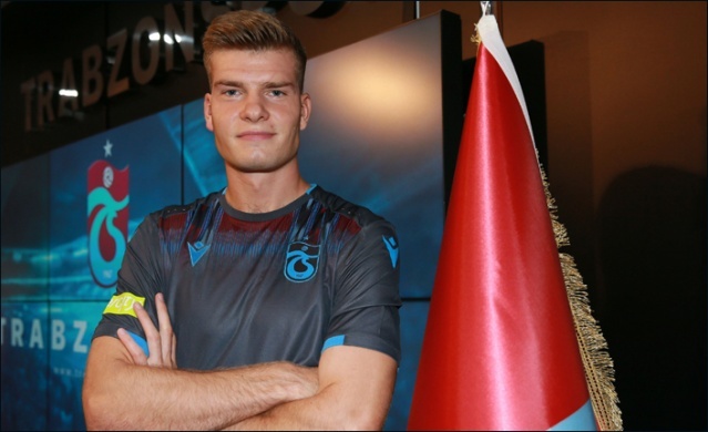 Trabzonspor'a gelenler ve gidenler... 33