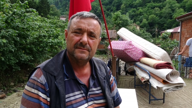 Araklı’da selin vurduğu mahalle boşaltılıyor! 7