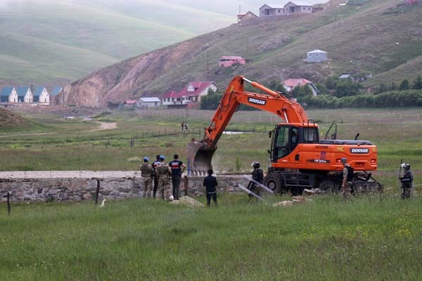 Gümüşhane yaylalarında yeni kaçak yapılara izin verilmiyor 21