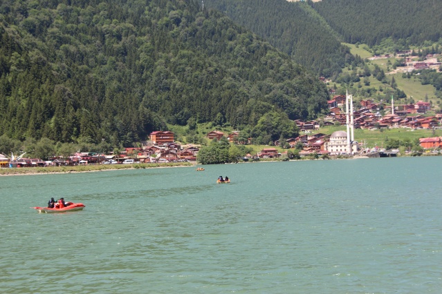 Uzungöl'de Suudi turistlerin açığını onlar kapattı 9