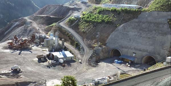 Türkiye’nin en uzun 3. tünelinde kazı çalışmaları tamamlandı 6