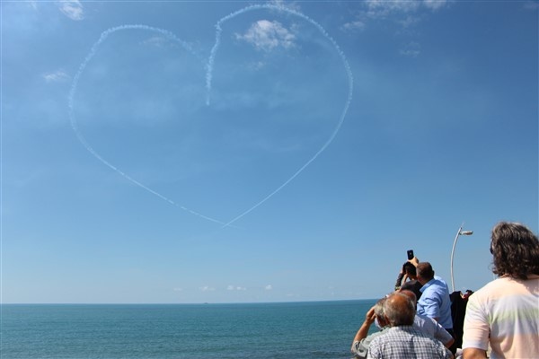 Türk Yıldızları Of semalarında 6