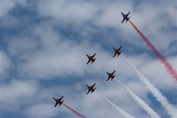 Türk Yıldızları Of semalarında 11