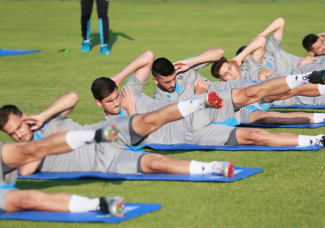 Ekmek ve poğaçaların içine sakladılar, cevapları şoke etti! 6