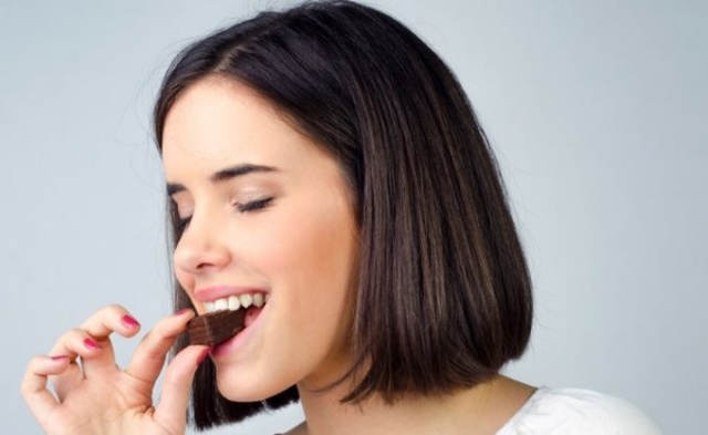 Bu besinler yedikçe mutlu ediyor 10