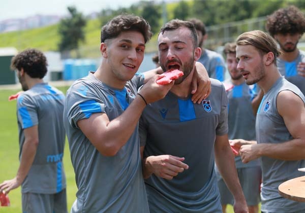 Trabzonspor'dan sabah antrenmanı 25