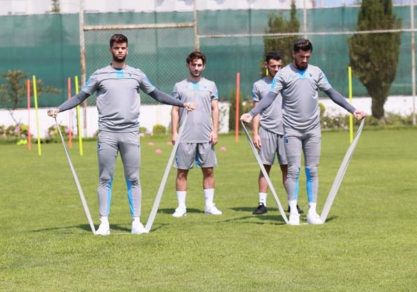 Trabzonspor'dan sabah antrenmanı 9