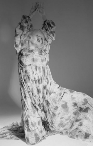 Hazar Ergüçlü hayranlarını şaşırttı 7