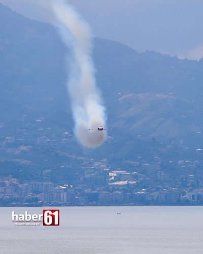 Türk Yıldızları Trabzon'da gösteri yaptı 2