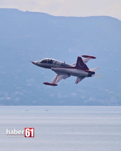 Türk Yıldızları Trabzon'da gösteri yaptı 5