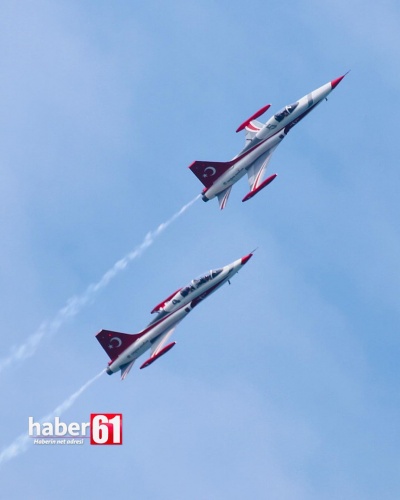 Türk Yıldızları Trabzon'da gösteri yaptı 3