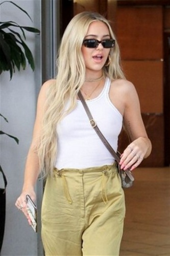 Annesinin izinde: Delilah Belle Hamlin 6