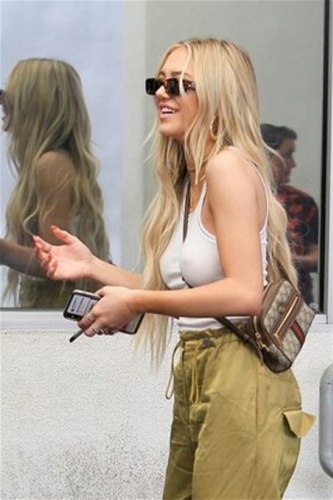 Annesinin izinde: Delilah Belle Hamlin 8