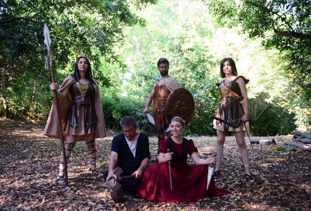 Amazon kadınları ve Herkül Karadeniz'deydi... 12