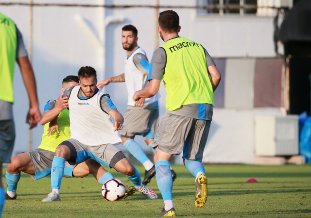 Trabzonspor'da yeni sezon hazırlıkları devam ediyor.Donis Avdijaj antrenmanda. 11