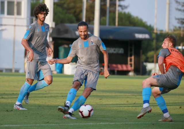 Trabzonspor'da yeni sezon hazırlıkları devam ediyor.Donis Avdijaj antrenmanda. 15
