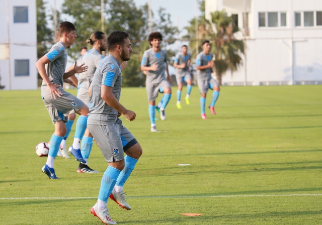 Trabzonspor'da yeni sezon hazırlıkları devam ediyor.Donis Avdijaj antrenmanda. 19