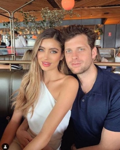 Hamile olduğuna kimse inanmıyor : Belle Lucia 17