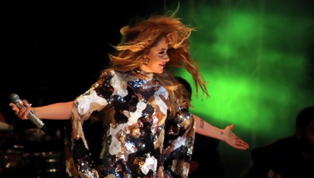 Hadise yine bombayı patlattı 4