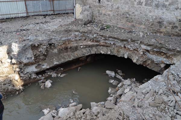 Trabzon’da 720 yıllık tarihi kale surları tescillendi 5