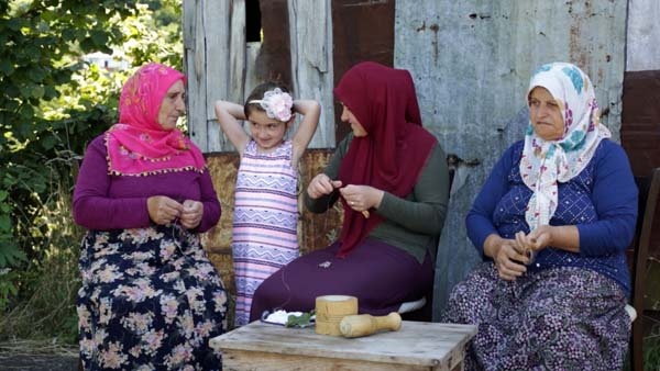 Bu sefer başrolde gerçek ‘Karadeniz kadını’ var 10