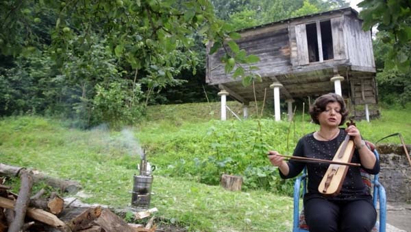 Bu sefer başrolde gerçek ‘Karadeniz kadını’ var 8