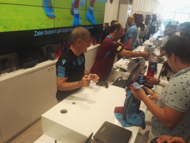 Başkan Ağaoğlu Akyazı TS Club'da! 2